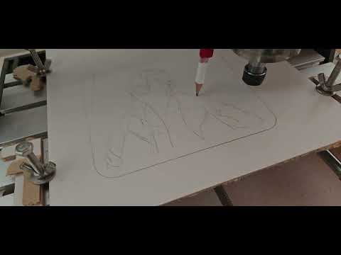 Видео: Тестове "фрезерування" за допомогою олівця SilberBerg3D