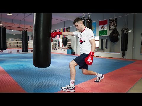 Видео: Как бить быстрый правый прямой