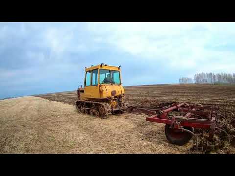 Видео: Посевная кампания 2018. ДТ-75 МЛ"Казахстан" в агрегате с КПЭ-3,8. Предпосевная подготовка почвы.