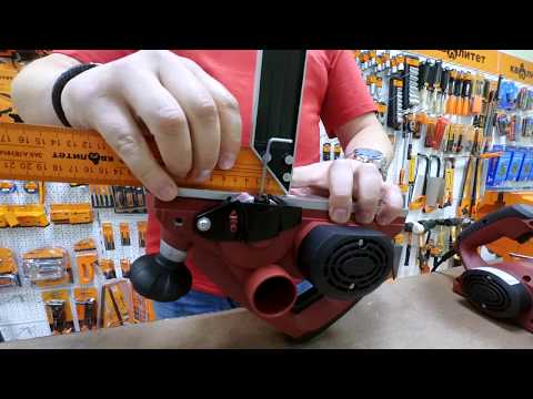 Видео: Установка ножей на электрорубанок: как поменять и выставить лезвия рубанка