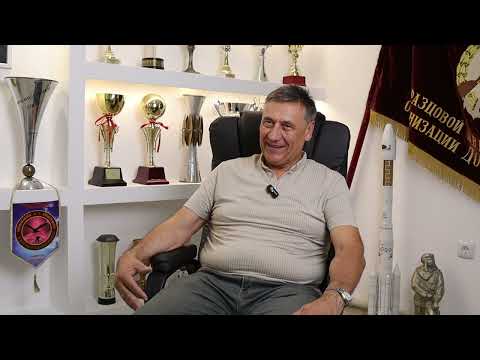 Видео: 30 лет Авиационной Компании "Тянь-Шань"