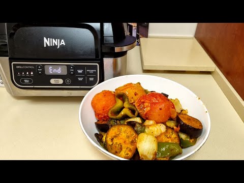 Видео: Овощи запеченные в GRILL NINJA!Grilled Vegetables in the Ninja Grill!