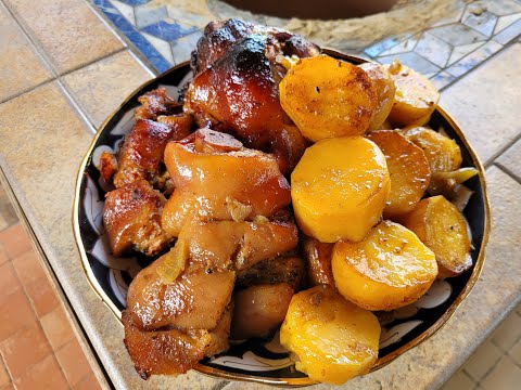 Видео: Свиная рулька в тандыре с картофелем