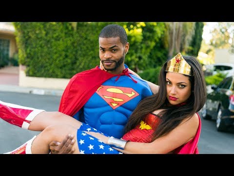 Видео: Знакомства с Чудо-женщиной (эп. 1) | Инанна Саркис, Кинг Бах и Кларити