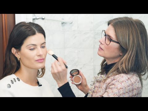 Видео: Урок макияжа для свидания от супермодели Изабели Фонтаны | Westman Atelier