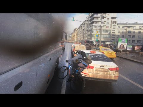 Видео: Fixedgear, Москва, будни велокурьера.