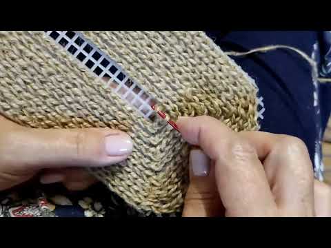 Видео: 🧶👜Как обвязать канву, донышко для сумки👜🧶