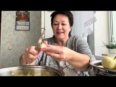 Видео: Готовлю ЯБЛОЧНОЕ ПЮРЕ из СССР и ЯБЛОЧНОЕ ПОВИДЛО #дача #повидло  #сад #яблоки