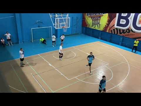 Видео: ФК Маяк - ФК ДСЛЗ  ( 1 тайм ) Чемпіонат з міні футболу м. Камʼянське 2025