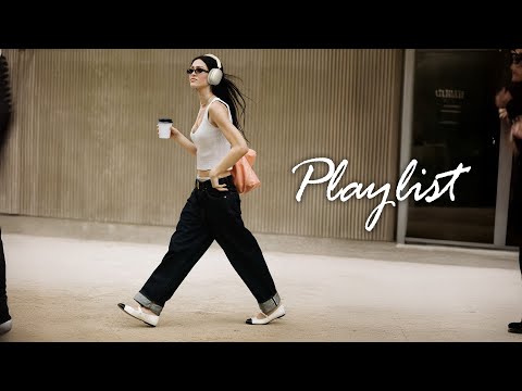 Видео: Чашка кофе и☕️ ритм🎵, поднимающий настроение⤴, – это все, что нужно, чтобы задать тон дню!