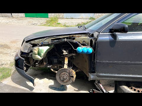 Видео: Как снять крыло Ауди А6 С5