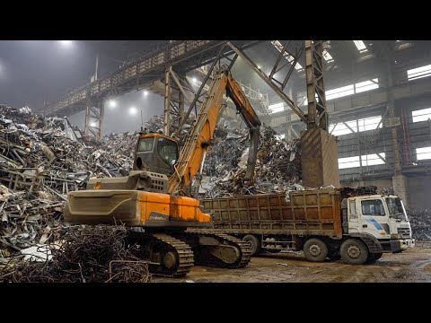 Видео: Процесс изготовления двутавровой балки из металлолома. Корейский сталелитейный завод