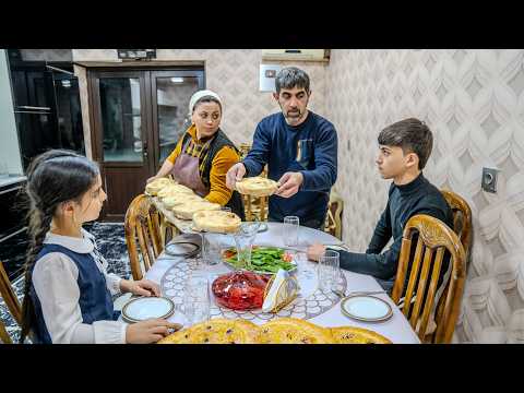 Видео: Ramadan Iftar Table | Рамадан Пид и турецкий поднос Кебаб | Торт печенье