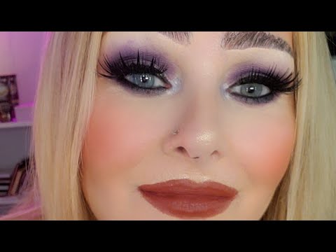Видео: Готический макияж на Хэллоуин по запросу