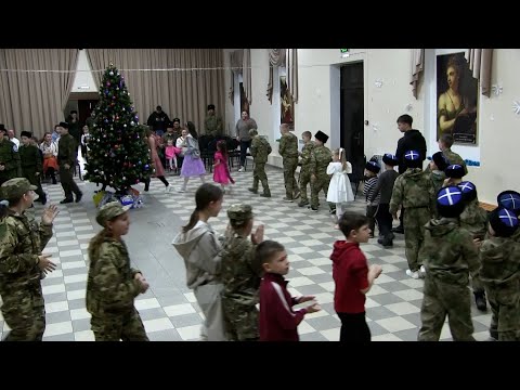 Видео: В станице Павлодольской состоялась Первая казачья ёлка🎄