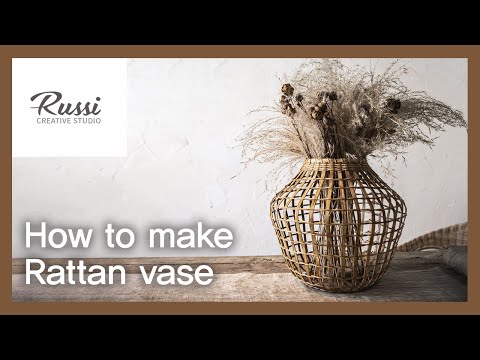 Видео: Изготовление вазы с плоским центром из ротанговой сетки, хобби класс 102, плетение, тростник