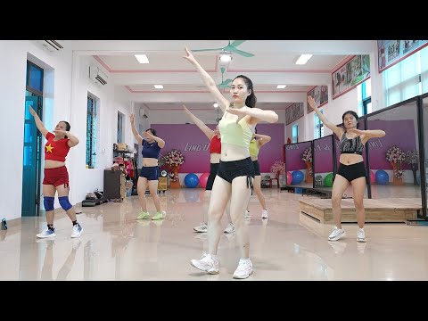 Видео: 15-минутная тренировка плоского живота | Упражнения для похудения живота + тонкая талия