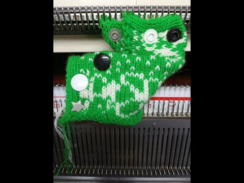 Видео: Как поставить кнопки на вязаное полотно?