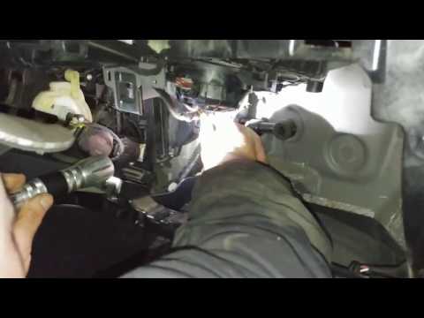 Видео: 🔴 Замена фильтра салона на Renault Latitude/Рено Латитьюд