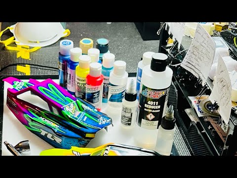 Видео: Разбавители… Сколько и когда нужно разбавлять краску при покраске кузова радиоуправляемой машины?