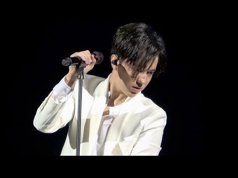 Видео: [Fancam 4K][SUB] Dimash Димаш - Late Autumn 秋意浓 | Yekaterinburg Arnau concert