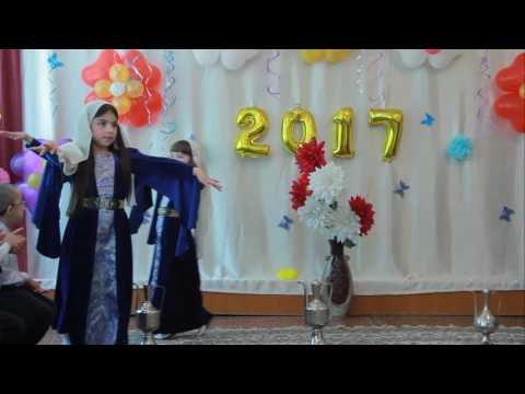 Видео: Танец с кувшинами.Дет.сад "Родничок" Маджалис