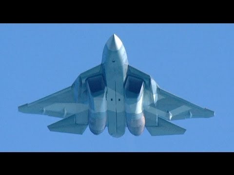 Видео: Су-57 Сухой Т-50 ПАК ФА МАКС 2013 солнечно