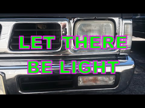 Видео: Nissan Hardbody D21 King Cab 1995 года выпуска. Модификации кузова и освещения.