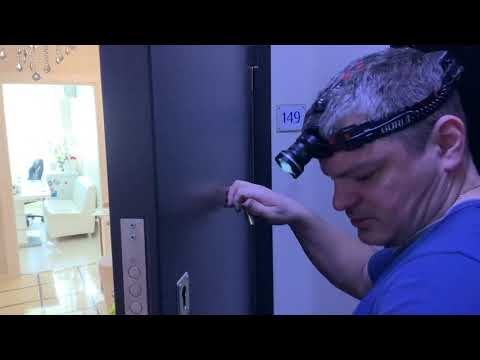 Видео: Замена МДФ панели на металлической двери | door-services.ru
