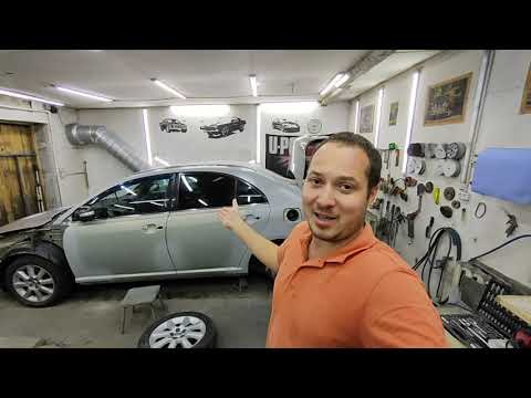 Видео: Toyota Avensis - подготовка к покраске!