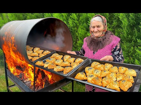 Видео: Рецепт Бочки Самсы: Бабушка Печёт Домашнюю Хрустящую Узбекскую Выпечку!