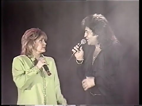 Видео: Лілія Сандулеса, Іво Бобул - Збережи любов