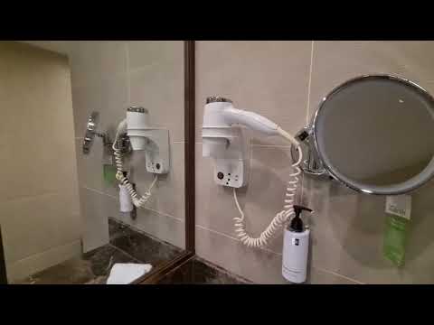 Видео: Полный обзор отеля Jumeira Rotana 4* #dubai #jumeirarotana