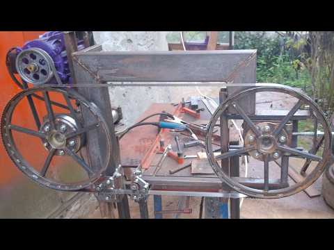 Видео: "Саморобна пила, яка здивує навіть майстра!"