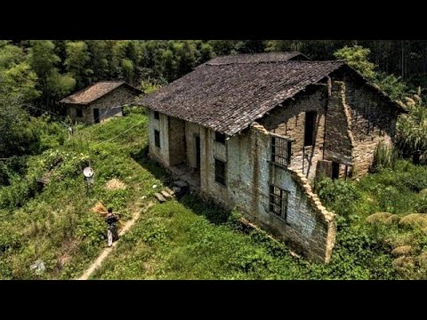 Видео: Мужчина отремонтировал старый дом в горах, несмотря на возражения жены