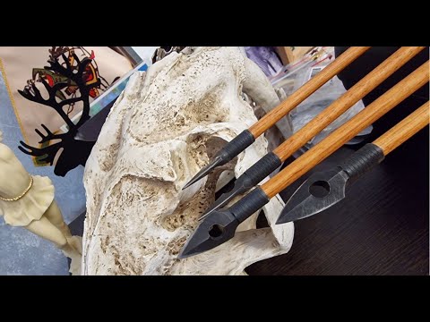 Видео: Как самому сделать стрелы для охоты - Traditional Bow custom Arrows