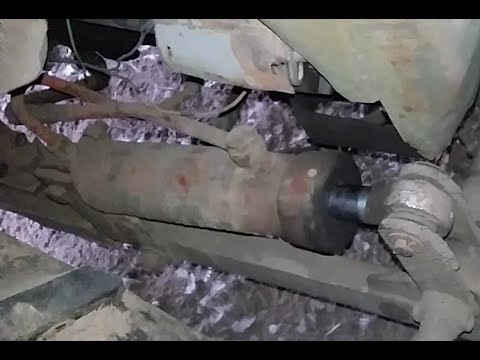 Видео: Погано піднімає гідравліка, гідронавіска падає? Не спішіть купувати ...
