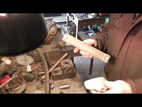 Видео: Как сделать сайлентблок  для картофелекопалки