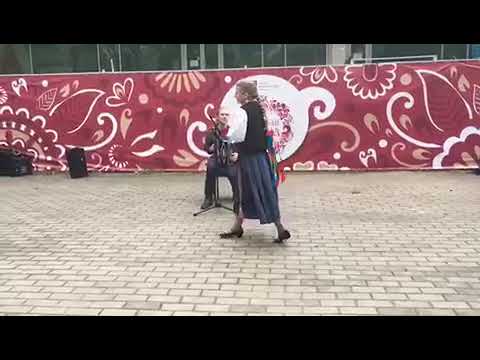 Видео: Хрящева Василиса пляска под наигрыш «Цыганочка» XII Мастерская русского танца 05.05.2019