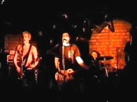 Видео: Приключения Электроников @ Свалка (22.12.2002)