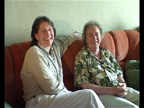 Видео: Олег Митяев. Юрий Кукин. «Несерьёзный разговор».