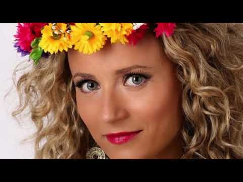 Видео: Деси Добрева и Ку-Ку Бенд - Ах, къде е мойто либе (Караоке)