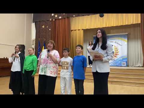 Видео: Дружба єднає щирі серця (Вітальне слово директора) 2025