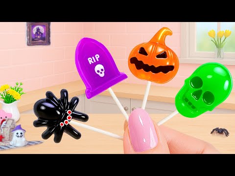 Видео: Приготовление миниатюрных жутких желейных палочек на Хэллоуин – одно удовольствие! Лучший десерт ...