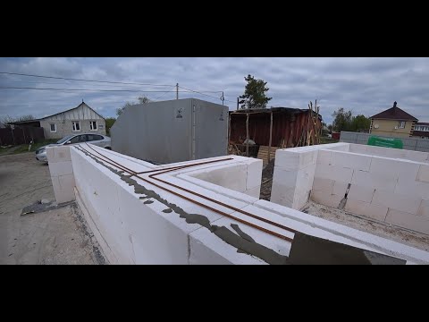 Видео: ПОДОКОННЫЙ РЯД. ШЛИФОВКА И АРМИРОВАНИЕ | ЧАСТЬ 8 | ДОМ ИЗ ХАЛВЫ