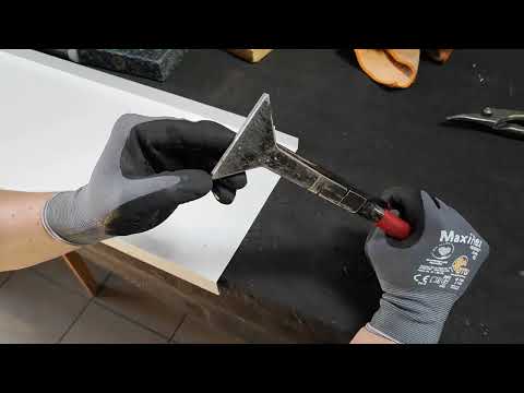 Видео: Безопасный подоконник.