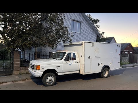 Видео: Распаковка будки. Изучаем содержимое ящиков. Ford f350 1989 ambulance.
