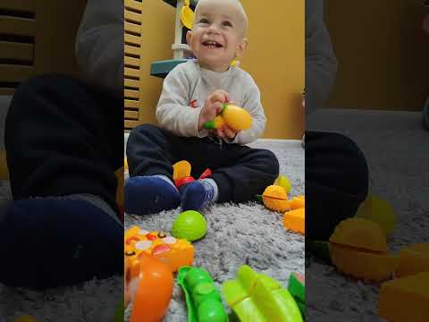 Видео: Рыбинск и Ярославль на два дня с двумя детьми, август 2025, ресторан Мамука, Пиццефабрика