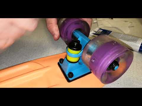 Видео: Доводим пенни борд из супермаркета до ума / Смазка подшипников / Настройка подвески