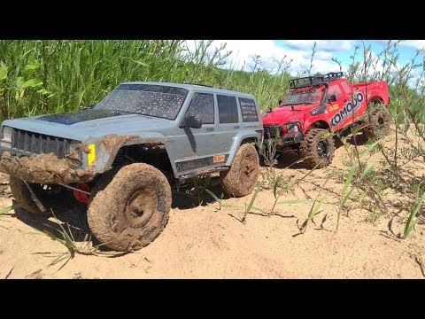Видео: Сравнительный тест-драйв Axial SCX10 2 и G-made KOMODO